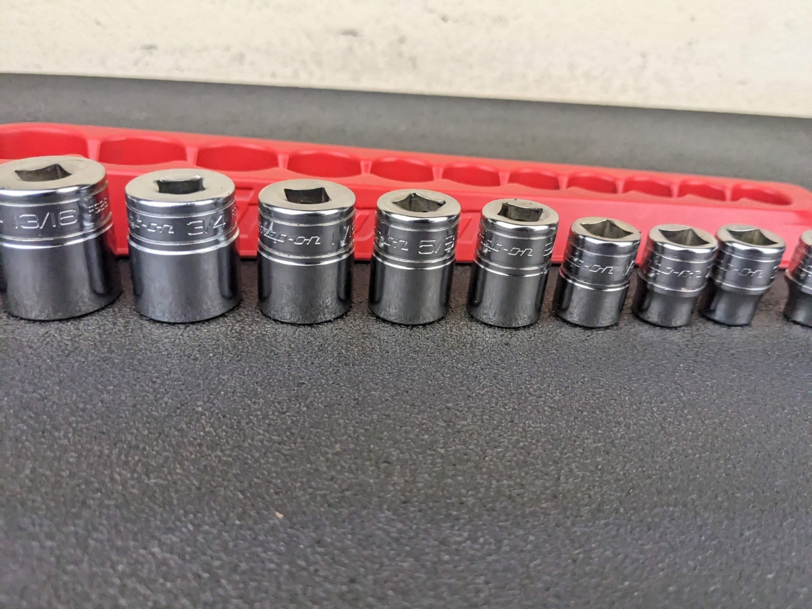 #bp369 Snap-On Tools 211FSY 11pc 3/8″ Drive 6-Point SAE Drive Shallow Socket Set