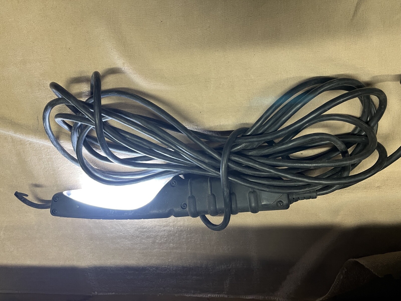 Mac Tools automotive work shop light for cars/trucks/motorcycle etc. great cond.