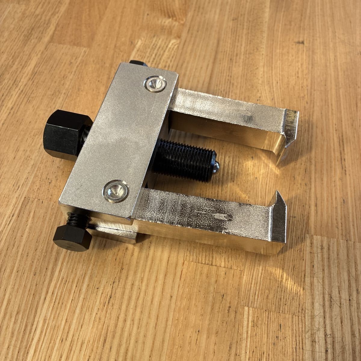 NEW Genuine TOYOTA Special Tool Ball Joint Puller Heavy Duty 09628-62011