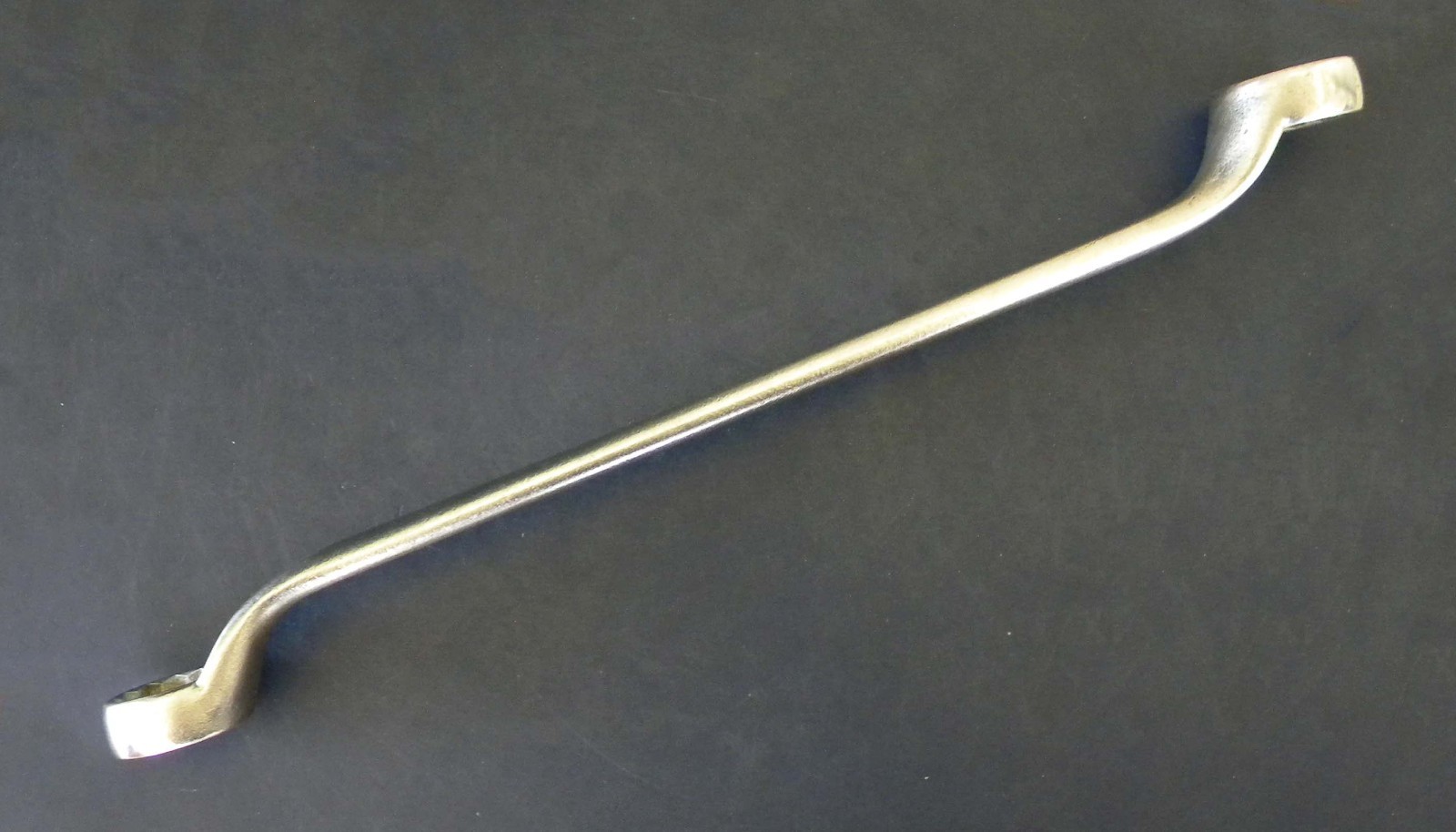 Vtg PROTO Mfg. 8183 12 PT Deep Offset Box End Wrench SAE 25/32″ x 13/16″, USA