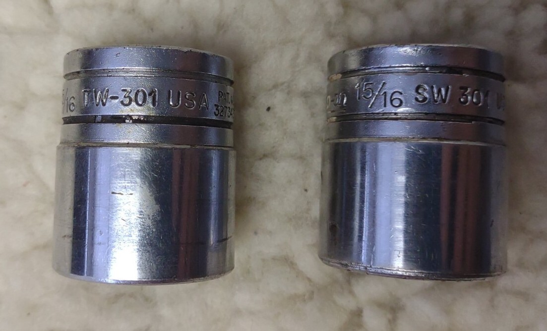 2-Snap On 1/2″ Drive 15/16″ Shallow 6pt +12pt Sockets TW301 and sw301