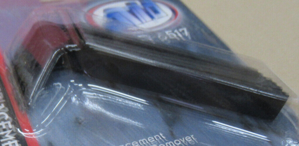 ATD 6517 6 REPLACEMENT WINDSHIELD REMOVER BLADES UPC: 663126065171