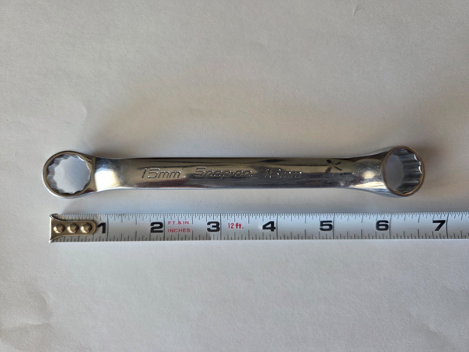 Snap-On Tools USA 12 Point 15mm x 16mm Short Offset Box End Wrench XSM1516A