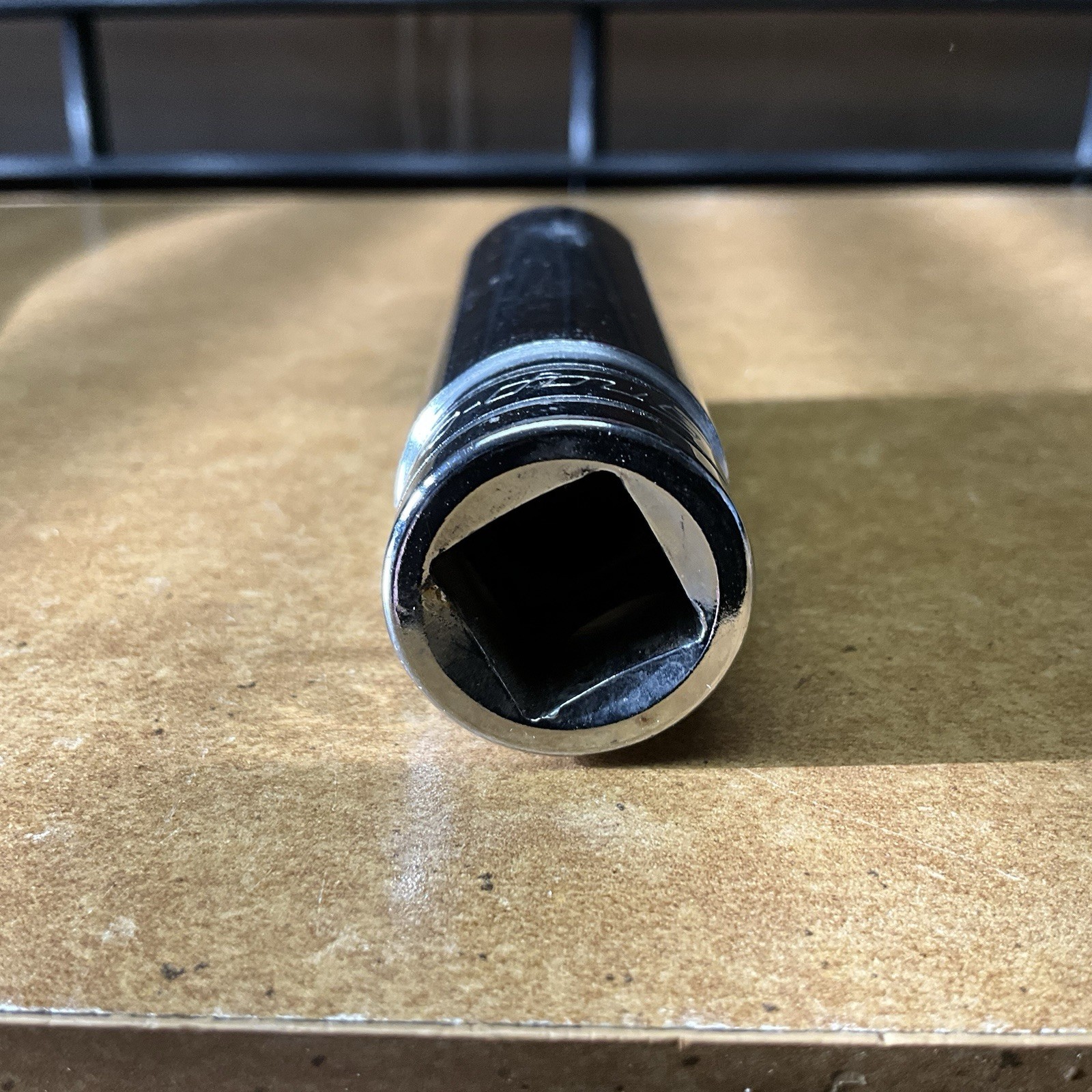 Snap-On (TS221) 1/2” Drive 11/16” 6-Point Deep Well Socket