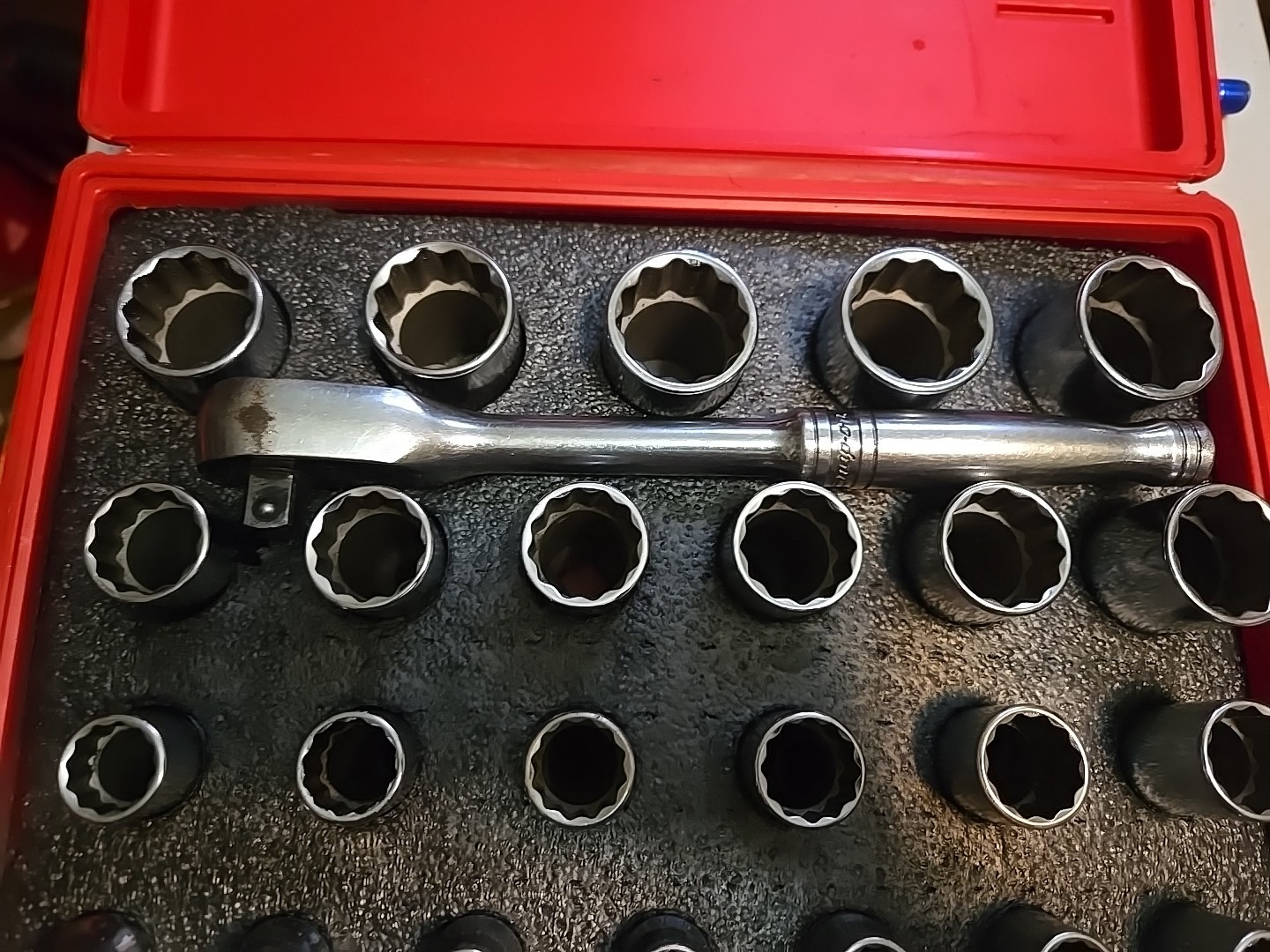 Snap-on Deep Metric Socket Set 1/2″ Drive 32mm To 10mm 12 Point- Ratchet S832