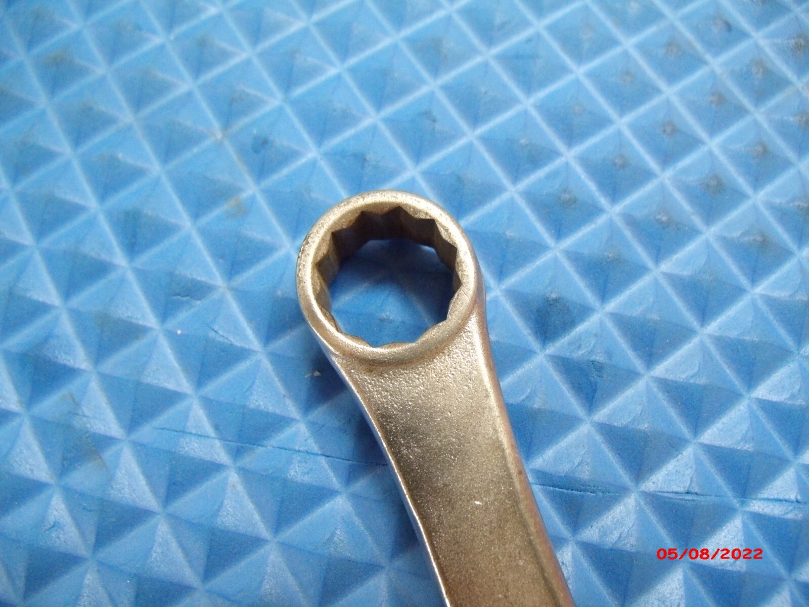 VINTAGE «NEW BRITAIN» U.S.A. #CH103 5/8″ – 3/4″ 12 POINT BOX OBSTRUCTION WRENCH.