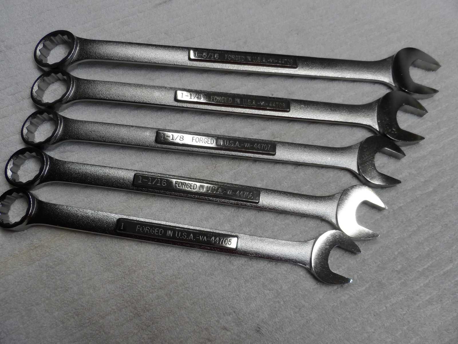 Craftsman SAE Combination Wrench Set, USA NOS, 12 pt, 1″ to 1-5/16″ – 5 pcs