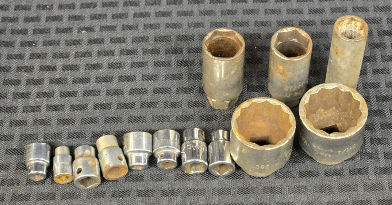 MAC Tools Lot Of 13 Sockets Made In USA, 1/4″, 3/8″ and 1/2″ Drive
