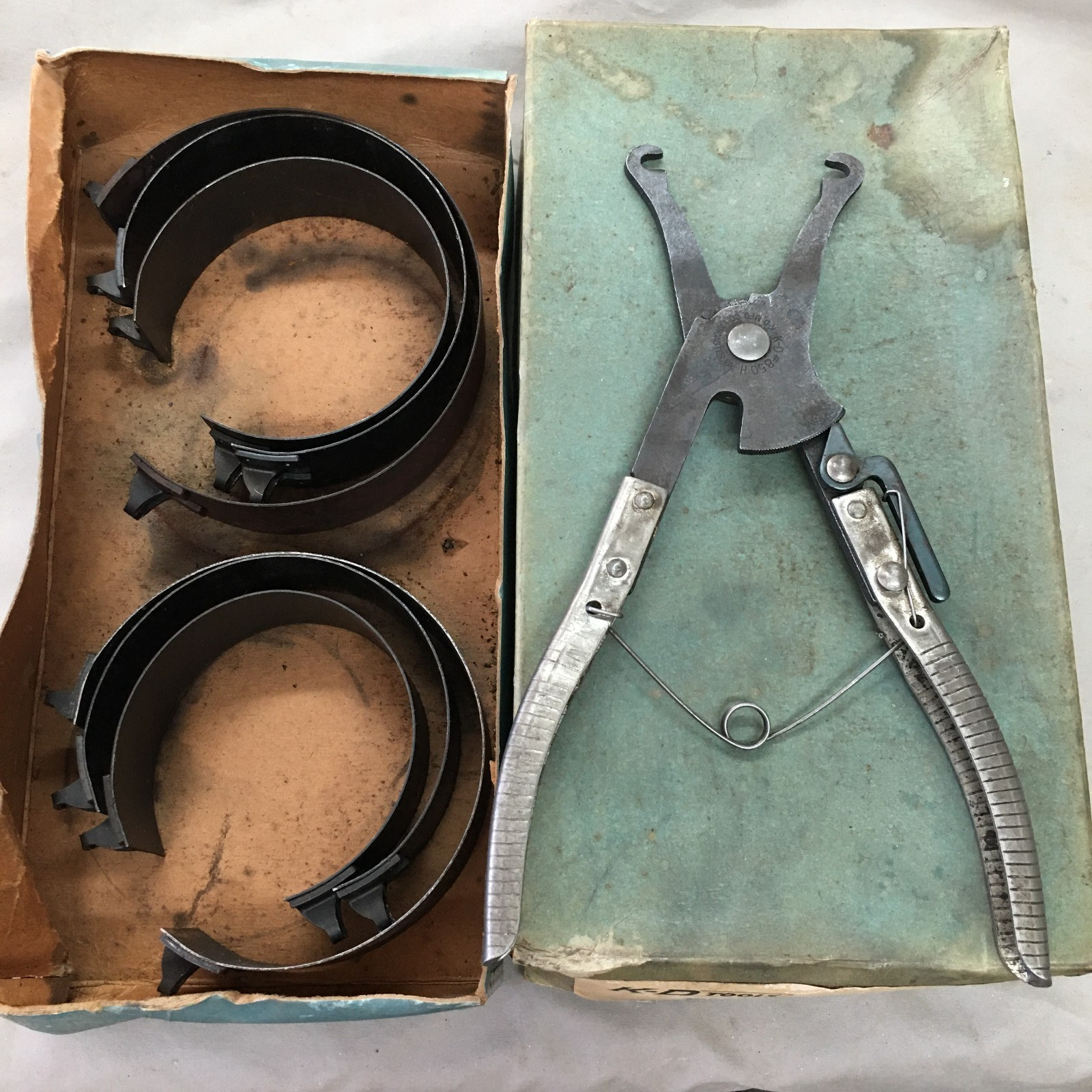KD Tools 7 Piece Piston Ring Compressor Set No 850 2 7/8 to 4 3/8″ Locking Plier