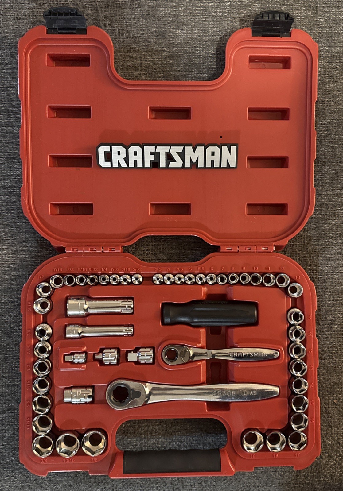 CRAFTSMAN 29309 – NOS – 51 Piece Max Axess Pass Thru Mechanic’s Tool Set 29309