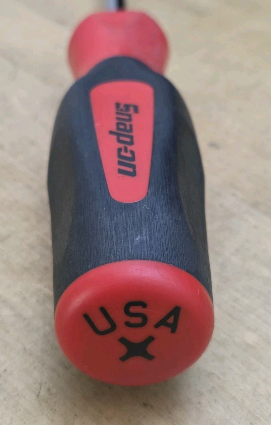 New Snap On SGDP64IRB – #4 Phillips Tip X 6″ Long Blade Soft Grip Screwdriver