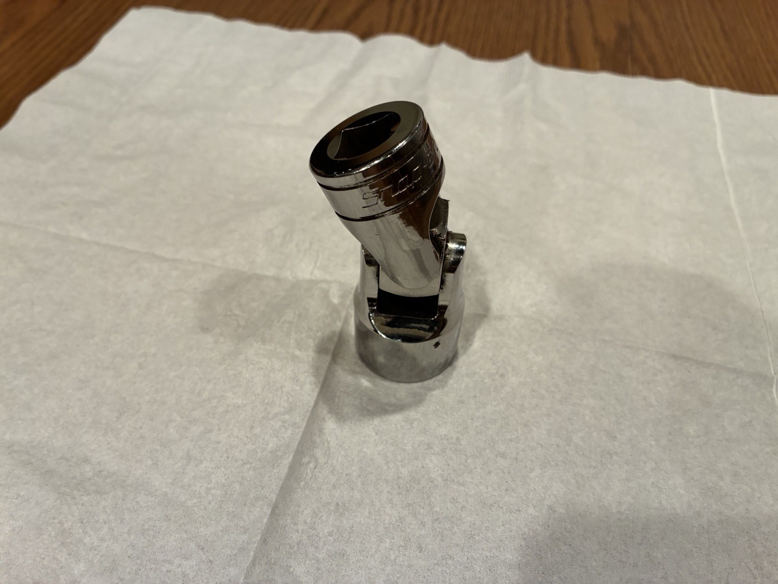 Snap-on 7/8″ Universal Swivel Socket Shallow 1/2″ Drive 6 Point Flank Tool SU28