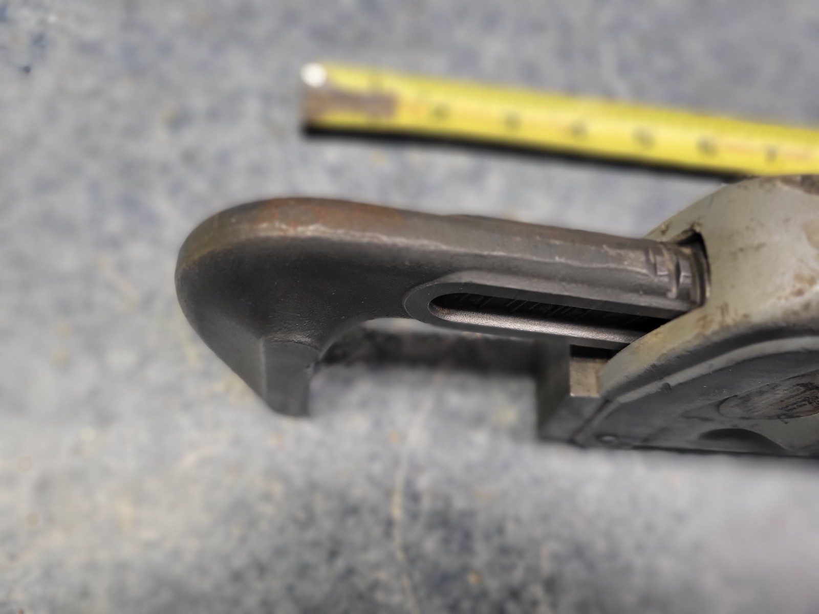 Ridgid USA 24″ Aluminum Adjustable Pipe Wrench No 824