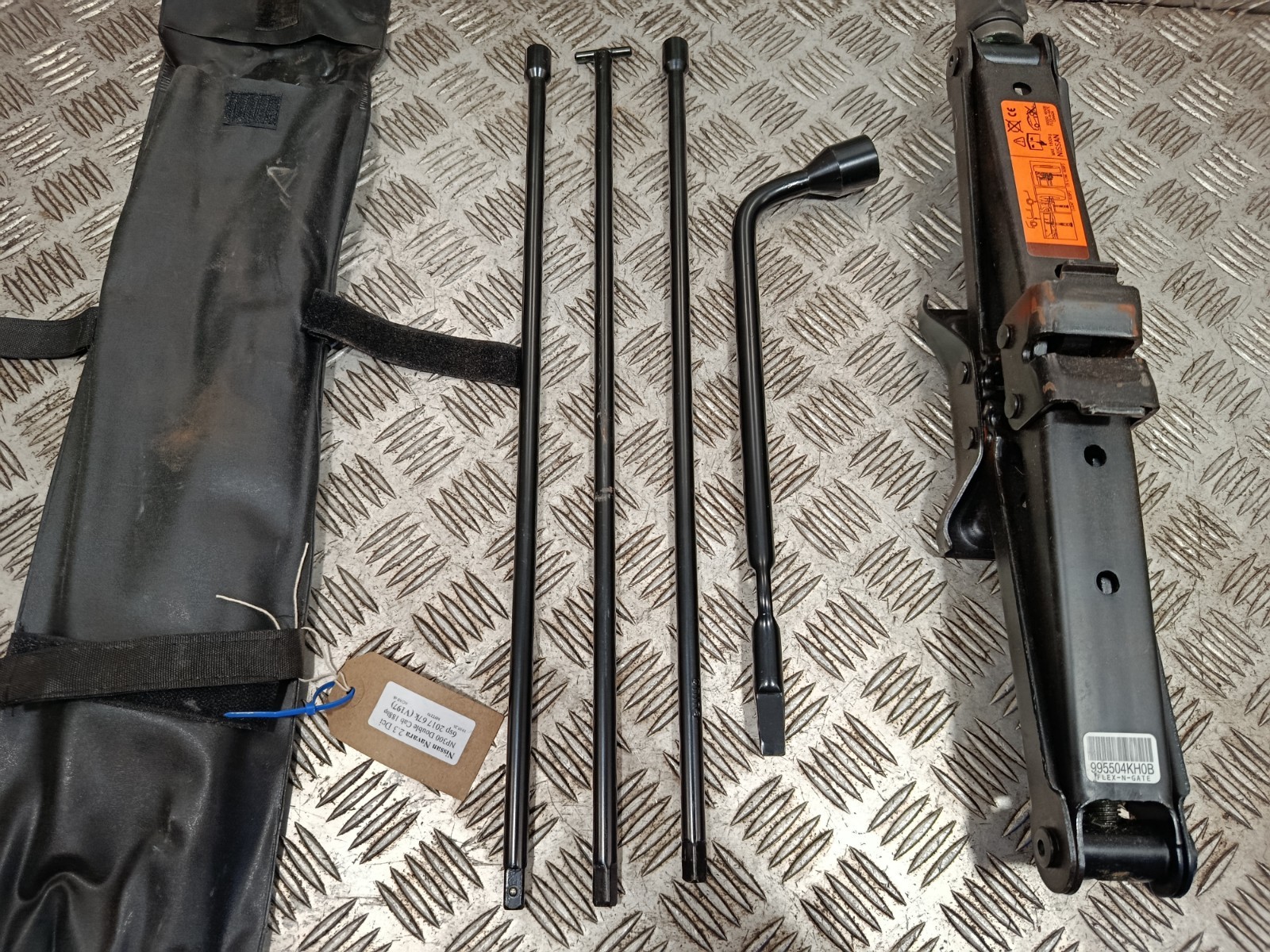 Nissan Navara NP300 2.3 2015-24 Genuine Jack Set Tools 99550-4KH0B V197