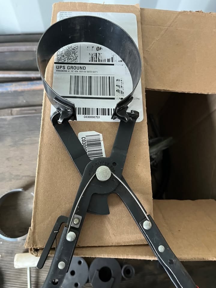 KD Pliers Ratcheting Self Lock Piston Ring Compressor 67-159 mm KD-1114