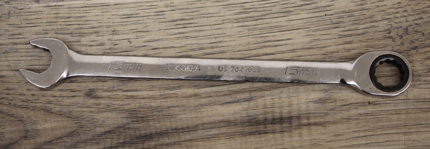Snap-on Tools NOS 15mm Metric 0° Non-Reversing Ratcheting Combo Wrench SOXRM15