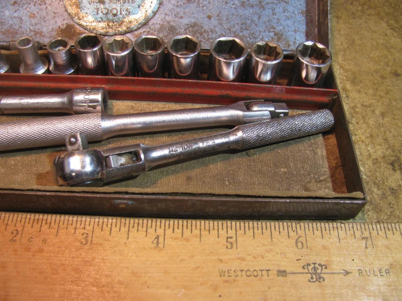 Vintage Action 1/4″ Drive Socket Metal Case Ratchet Breaker Bar Sockets
