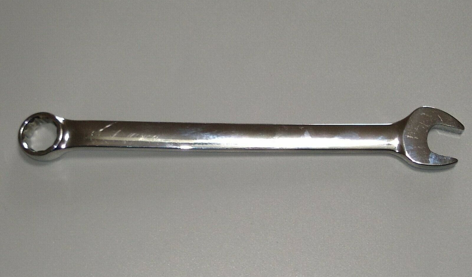 Blue Point BLPCWM16B, 16MM. Combination Wrench, 9.1″ Long, 12 Pt. *GLOSS FINISH*