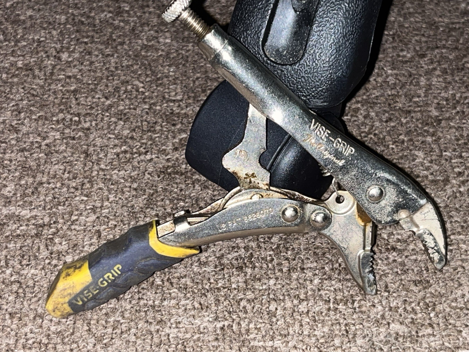 Irwin Vise-Grip 5WR Curved-Jaw Locking Pliers With A Wire Cutter