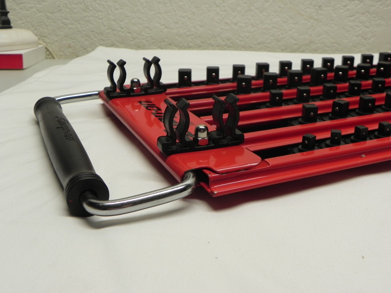 Snap-on KASKT5RD Locking Socket Holder Socket Tray Red/Black 76 Lock Posts