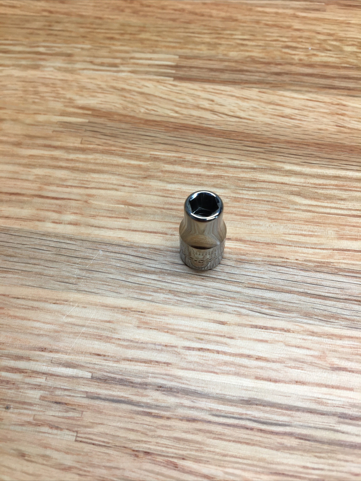 Snap-on Tools USA NEW 1/4″ Drive 6mm METRIC 6pt Shallow Chrome Socket TMM6 B1
