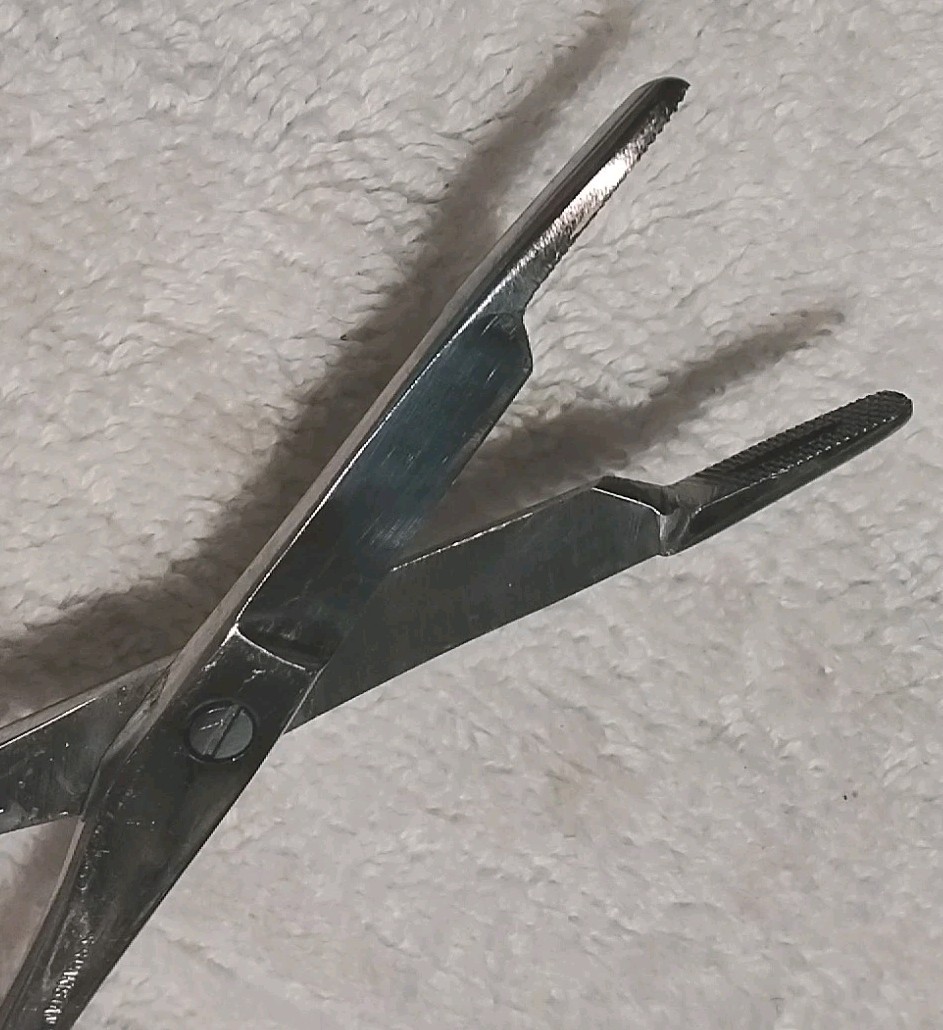ALL-PURPOSE STAINLESS STEEL 6-1/2″ LONG HEMOSTATS FORSEP