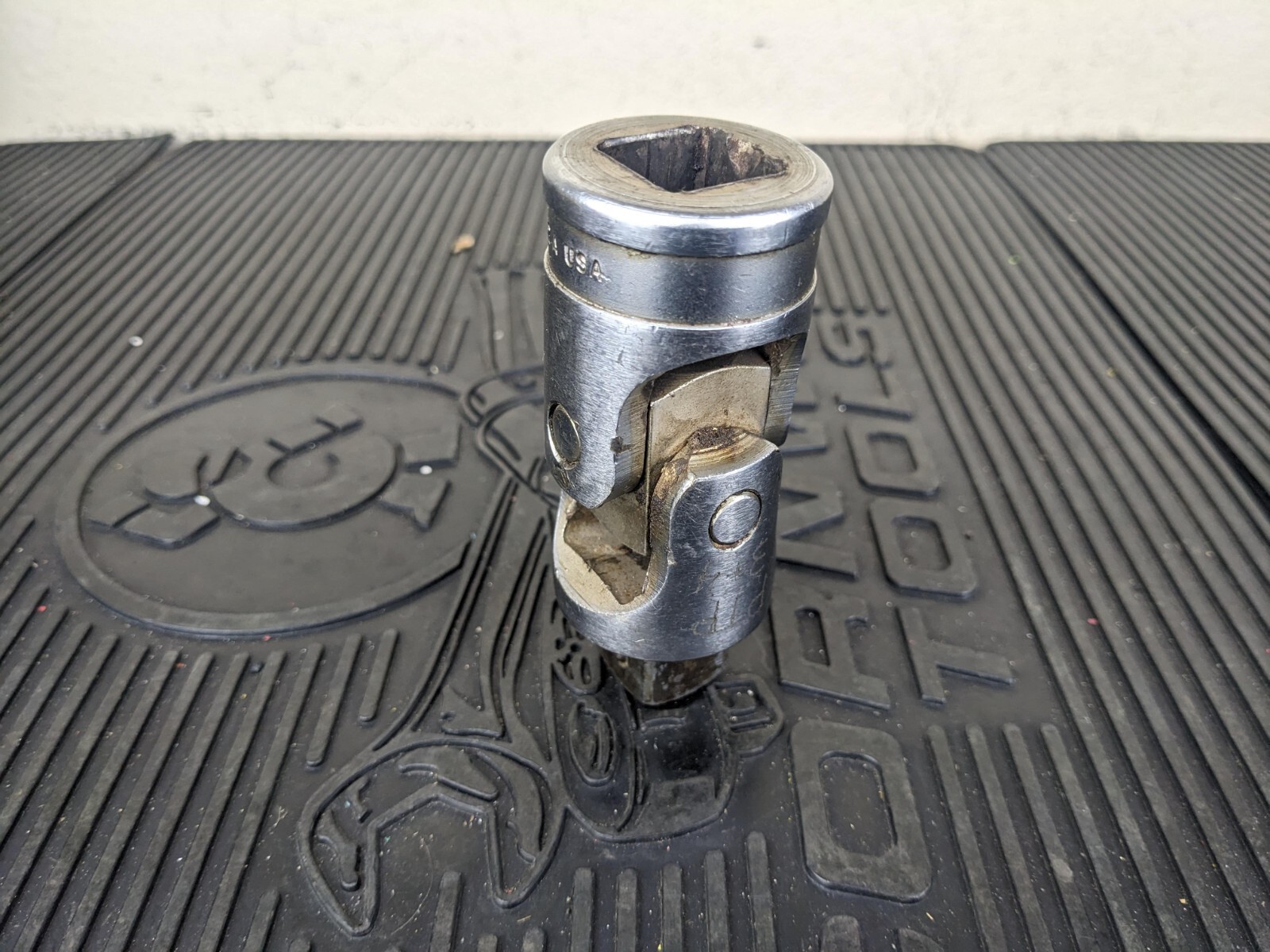 #bf495 SNAP ON 3/4″ DRIVE UNIVERSAL L82A