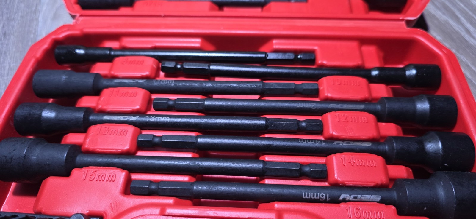 31 piece 1/4″ Magnetic Impact Drill Sockets Metric and Standard