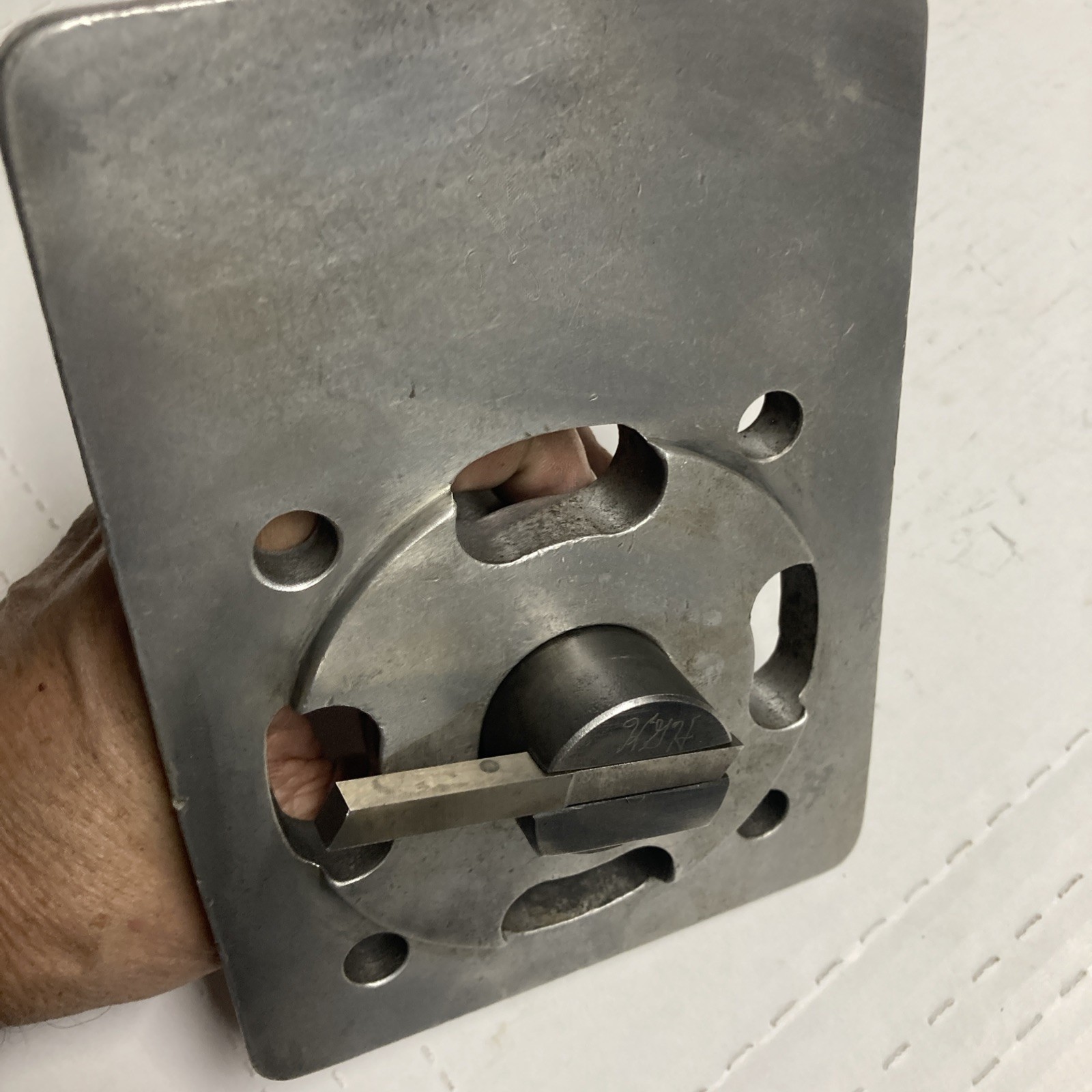 VW Head Fly Cutting Tool