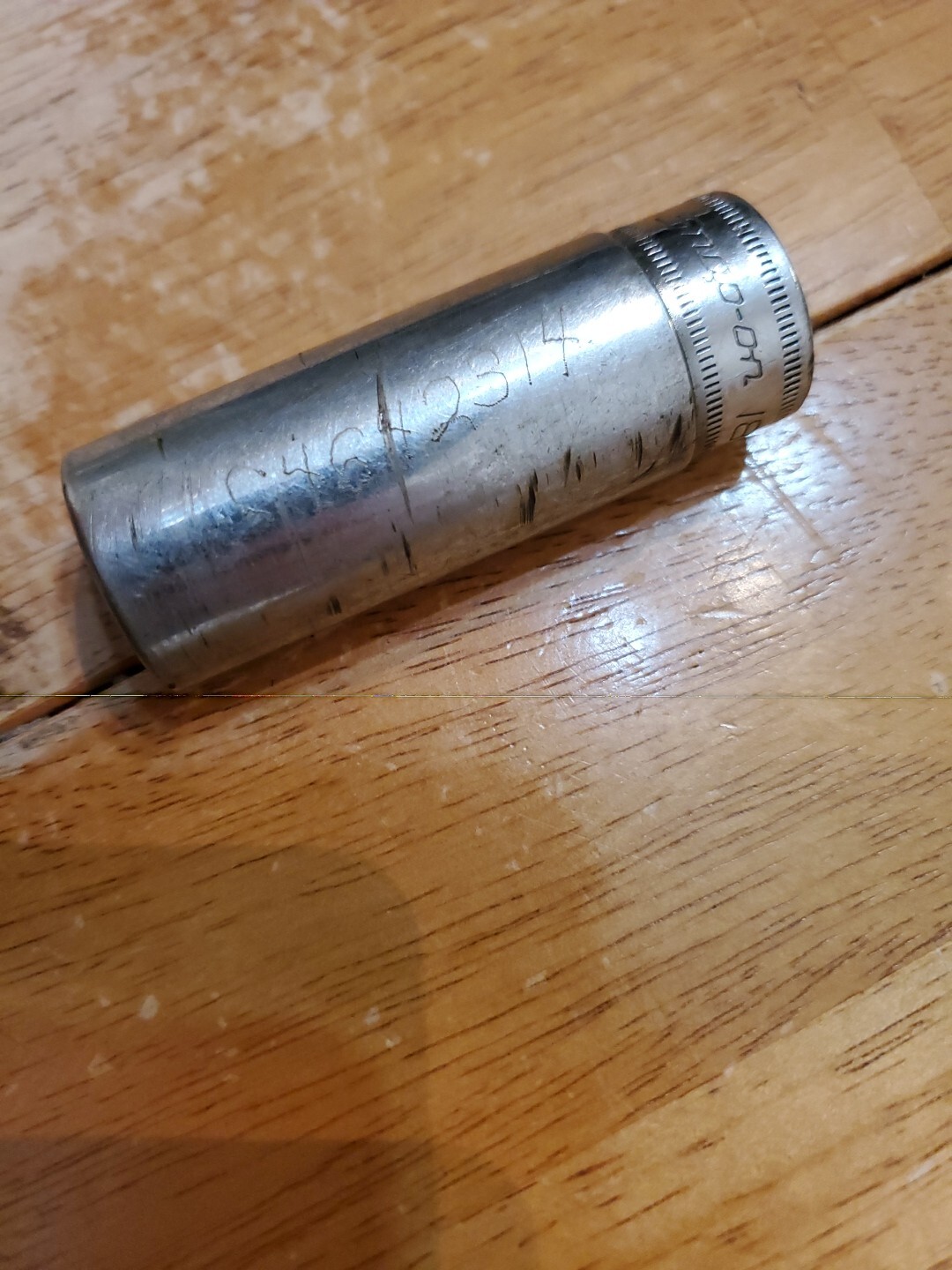 Snap On 3/8 Drive 18MM 6PT Deep Socket SFSM18