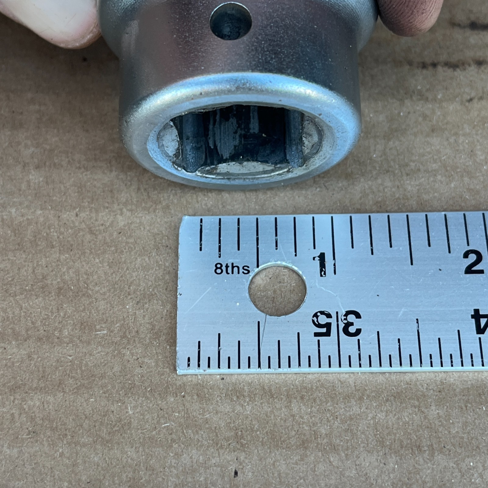 Jonnesway Tools 1-5/16″ Shallow Chrome 3/4″ Drive 12pt Socket SO4H6433
