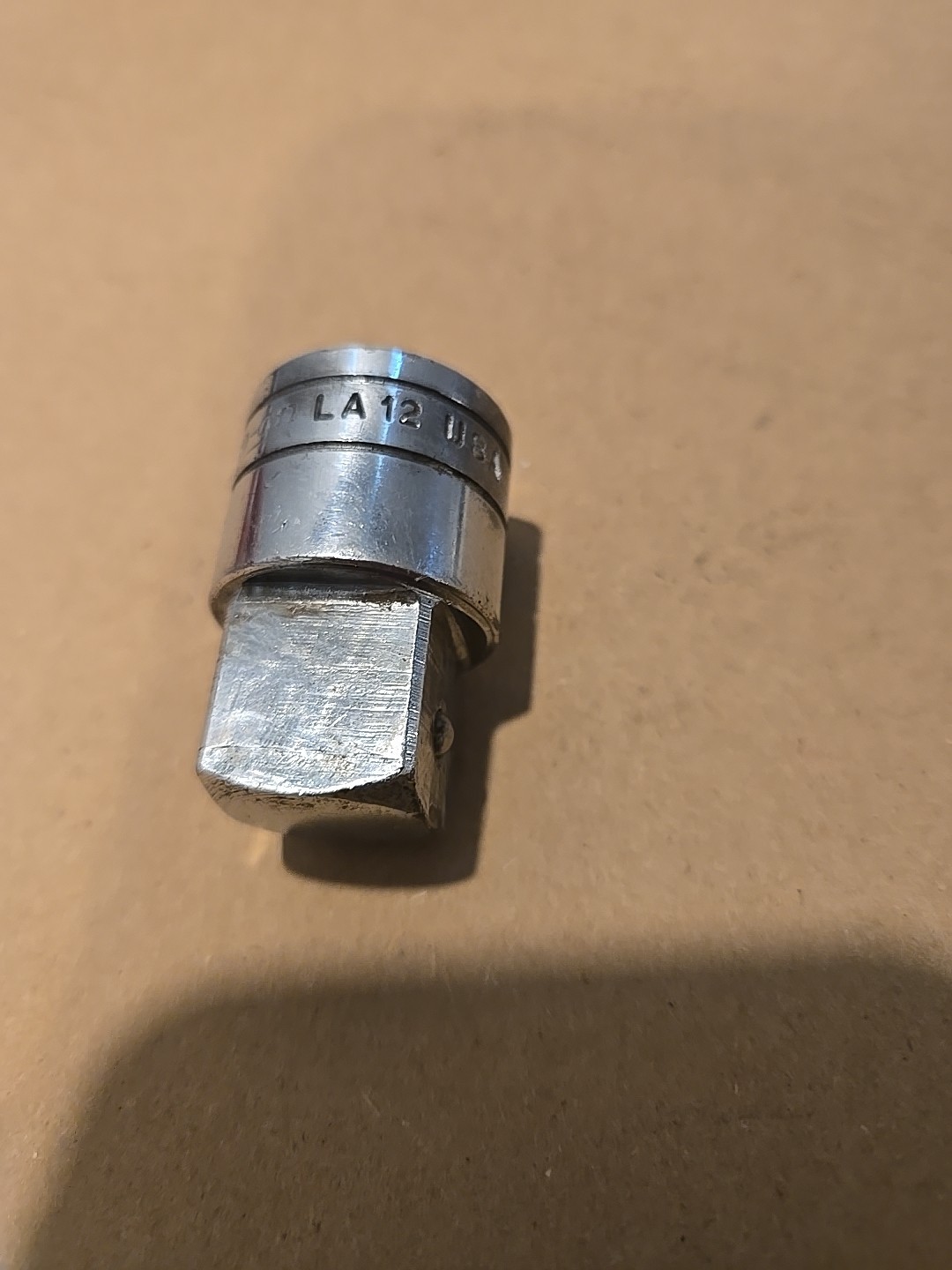 Snap On 1/2″ F To 3/4″ M Drive Chrome Locking Button Adaptor Socket USA LA12