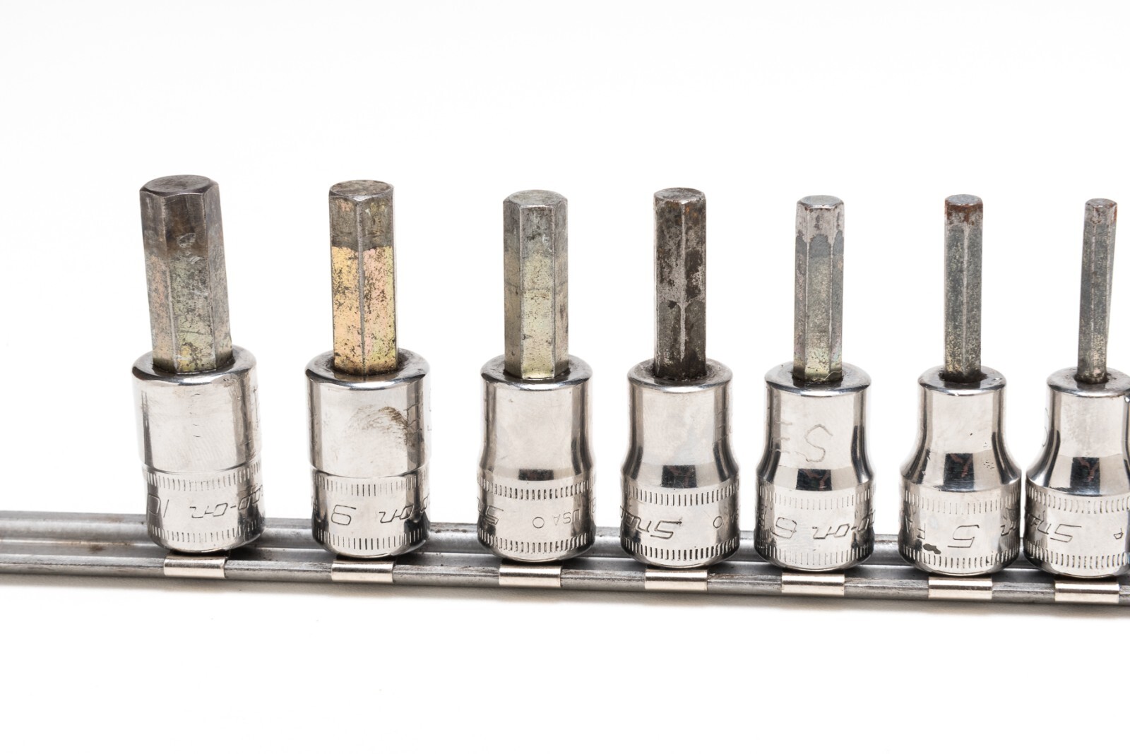 SNAP ON 210EFTAMY, 10pc 1/4″ & 3/8″ Dr Metric Standard Hex Bit Socket Set 2-10mm