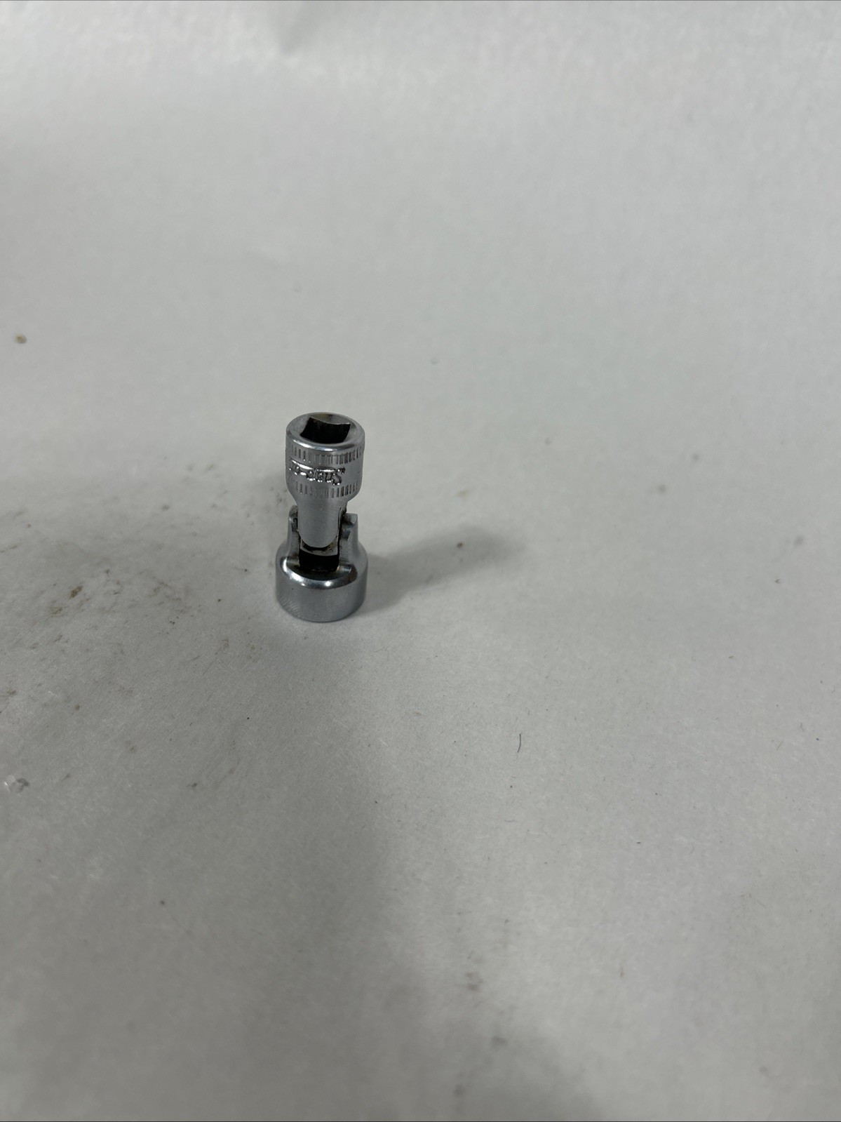 Snap-On Tools 11 Mm 12 Point Universal Socket With 1/4” Drive Short Used TMUM11