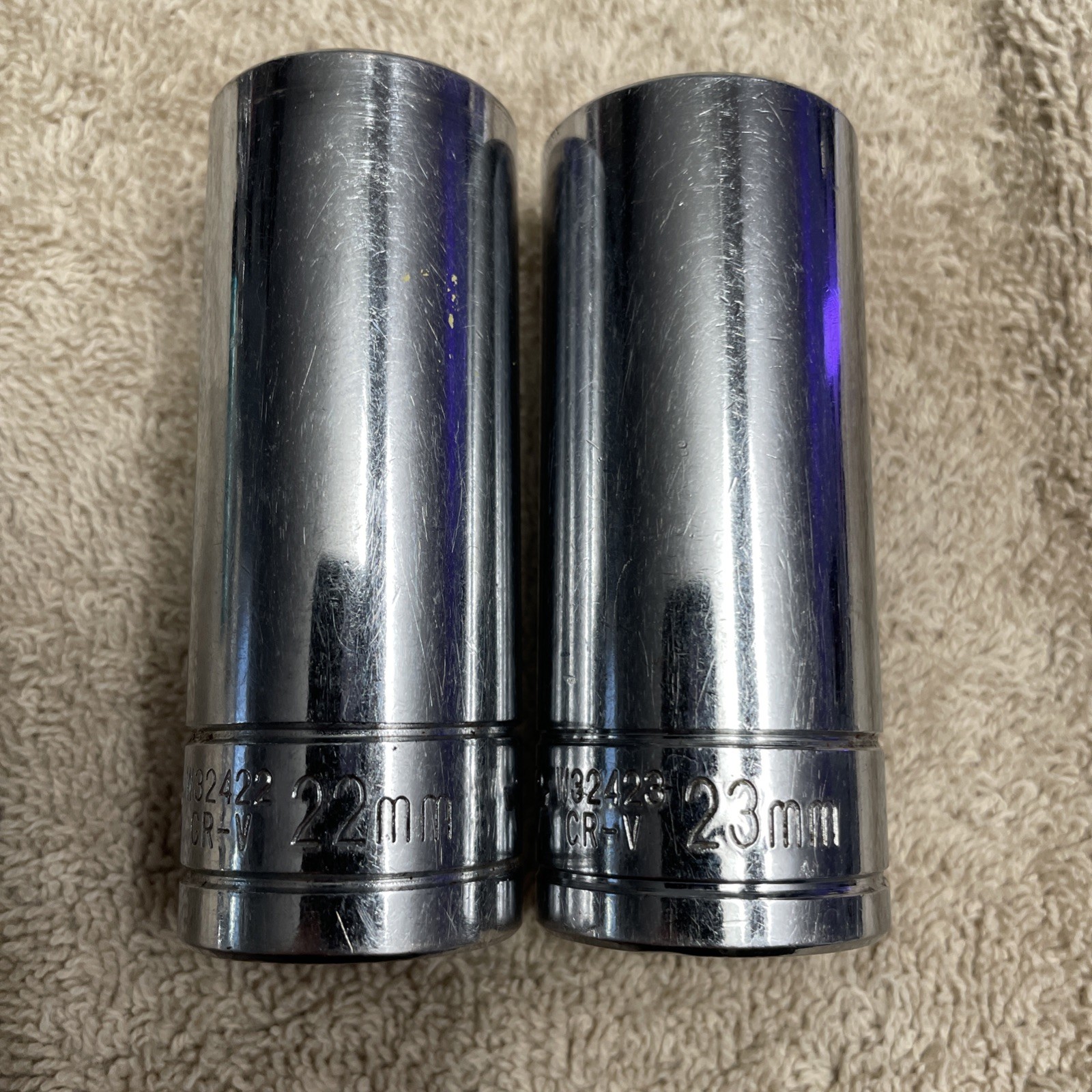 Chrome Vanadium (Cr-V) Steel Deep Well Metric Sockets 22mm/23mm