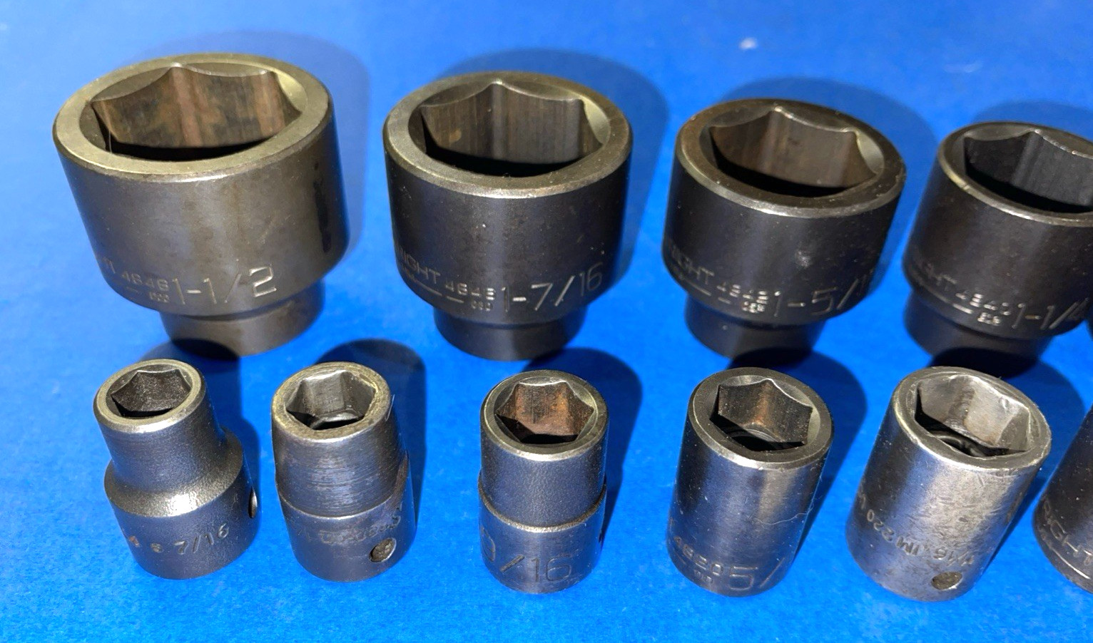 WRIGHT TOOLS 16 PIECE 1/2 DRIVE SAE. SHORT IMPACT SOCKET SET 7/16 TO 1-1/2