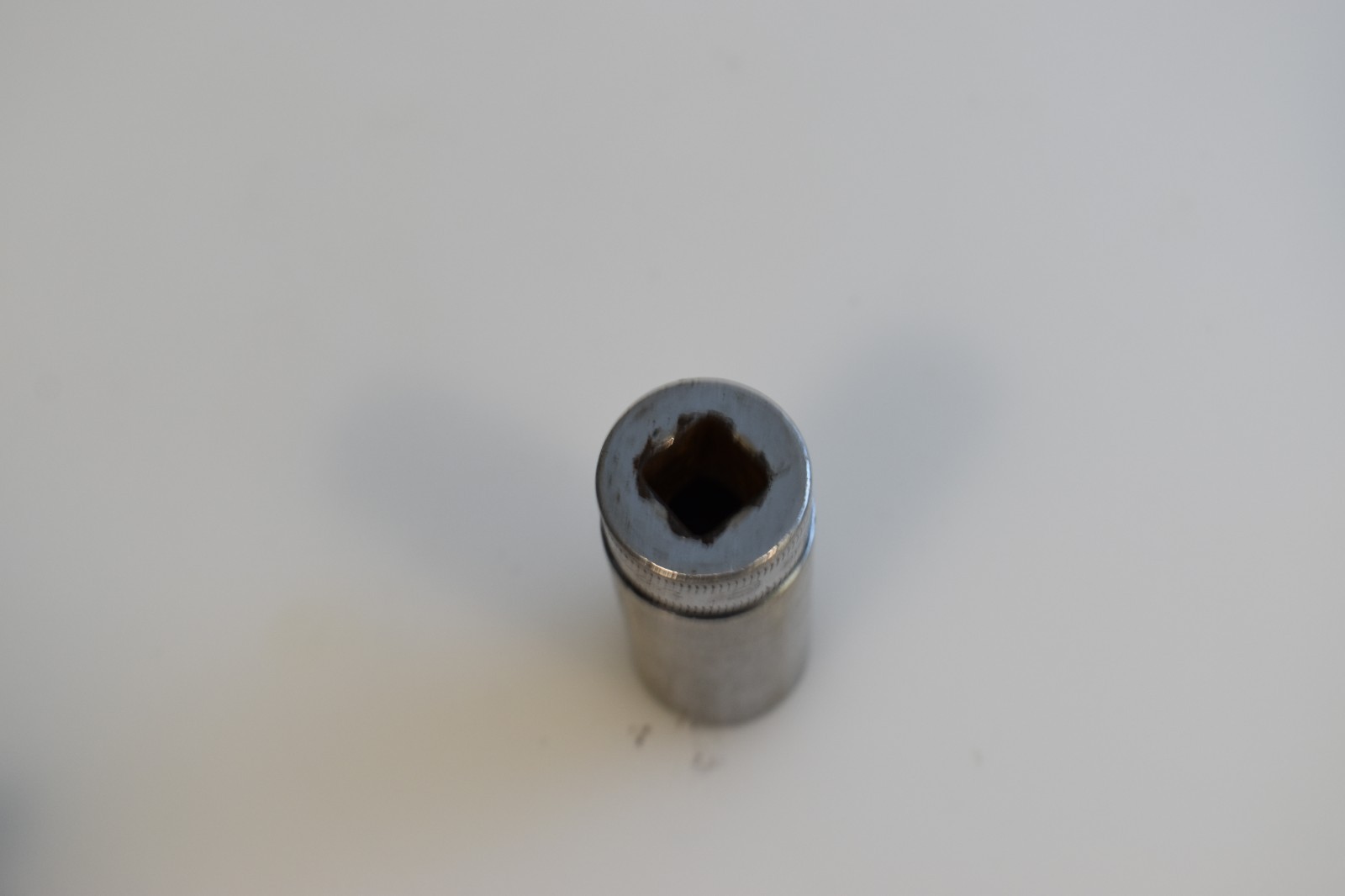 Snap on Tool SFSM18 18mm Metric Flank Drive Deep Socket 3/8″ Drive 6 Point USA