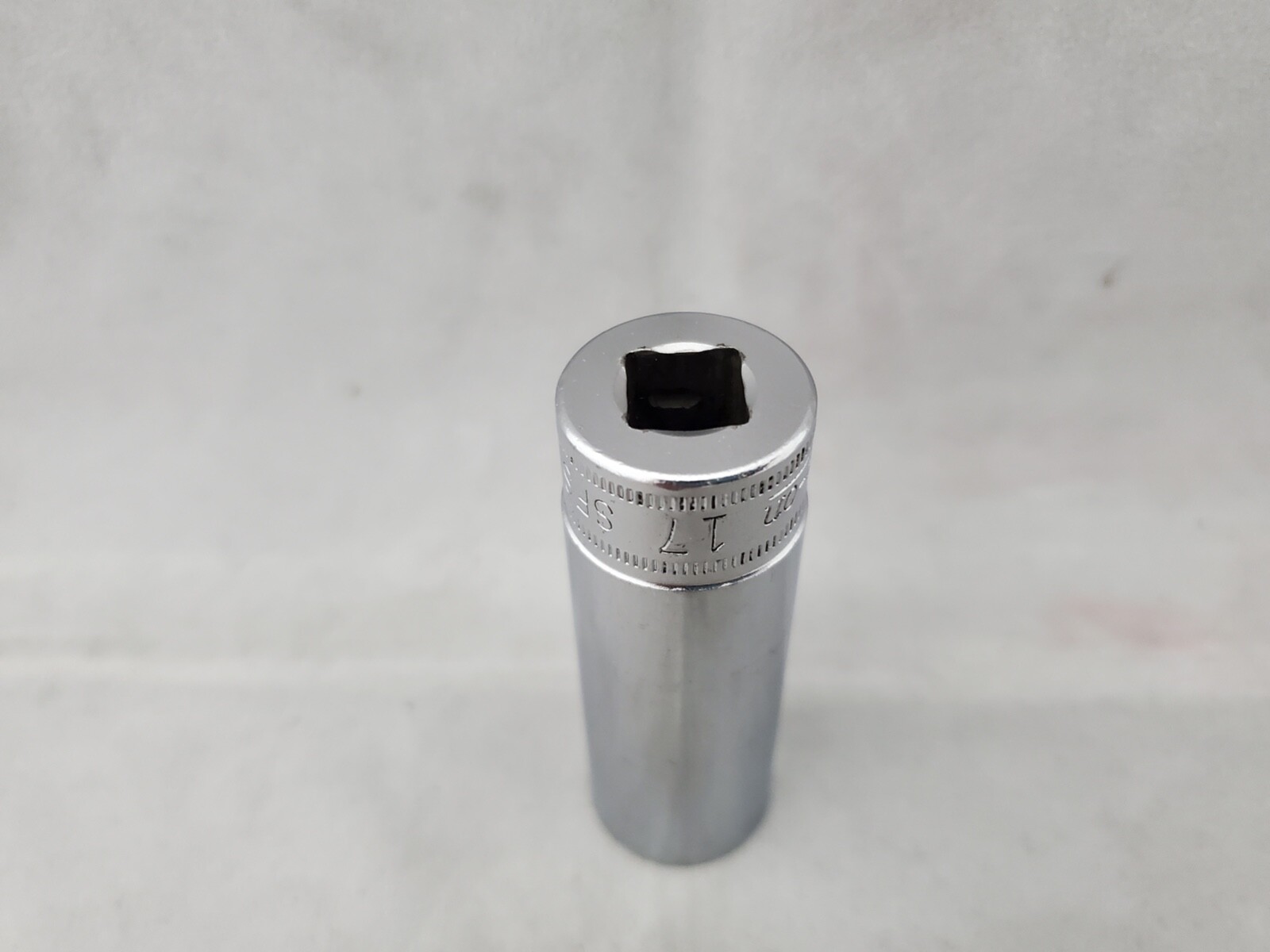 Snap On SFSM17, Metric 17mm Deep Socket, 3/8″ Drive, 6 Point, Ships Free