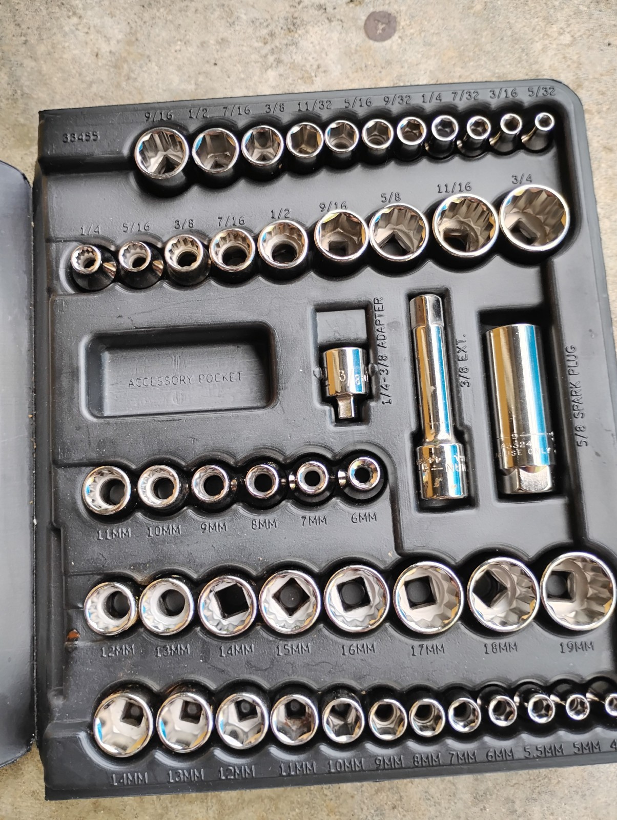 Craftsman USA 55pc Mechanics Tool Set Socket Ratchet 33455 Metric/SAE USA