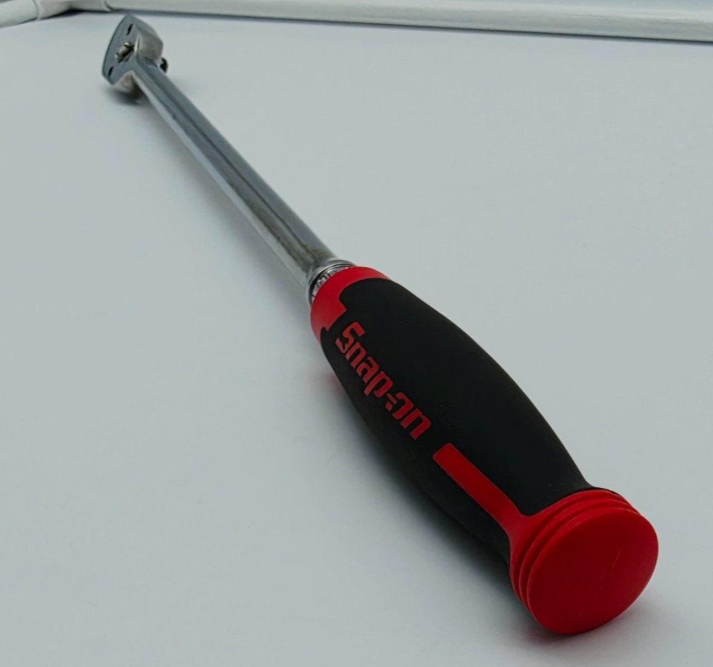 Snap-On FHLL100 3/8″ Drive Long Handle Ratchet 100 Tooth Red Soft Grip
