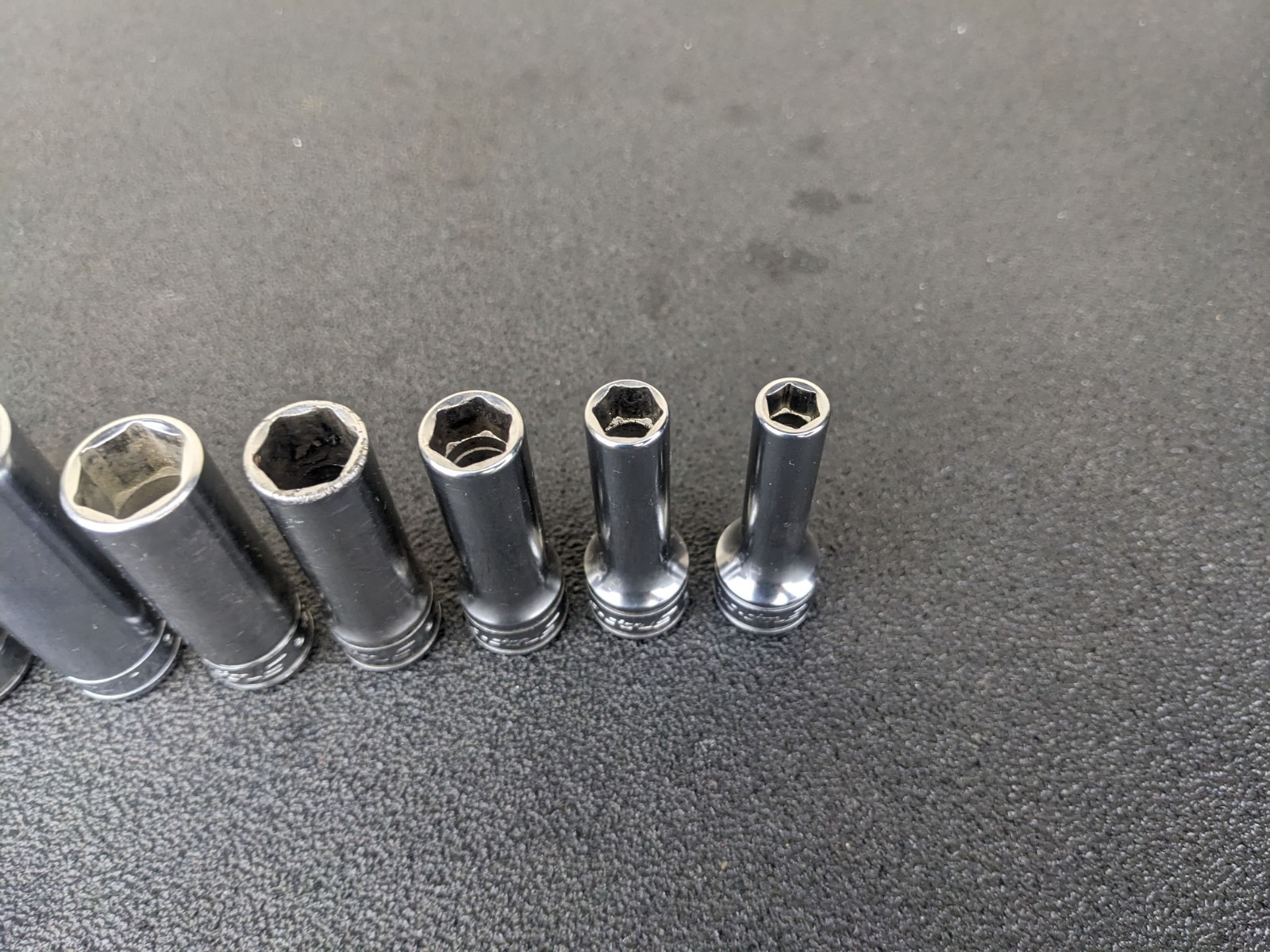 #bm403 Snap on Tools 211SFSY 3/8″ Drive Deep Chrome Socket Set Socket Set