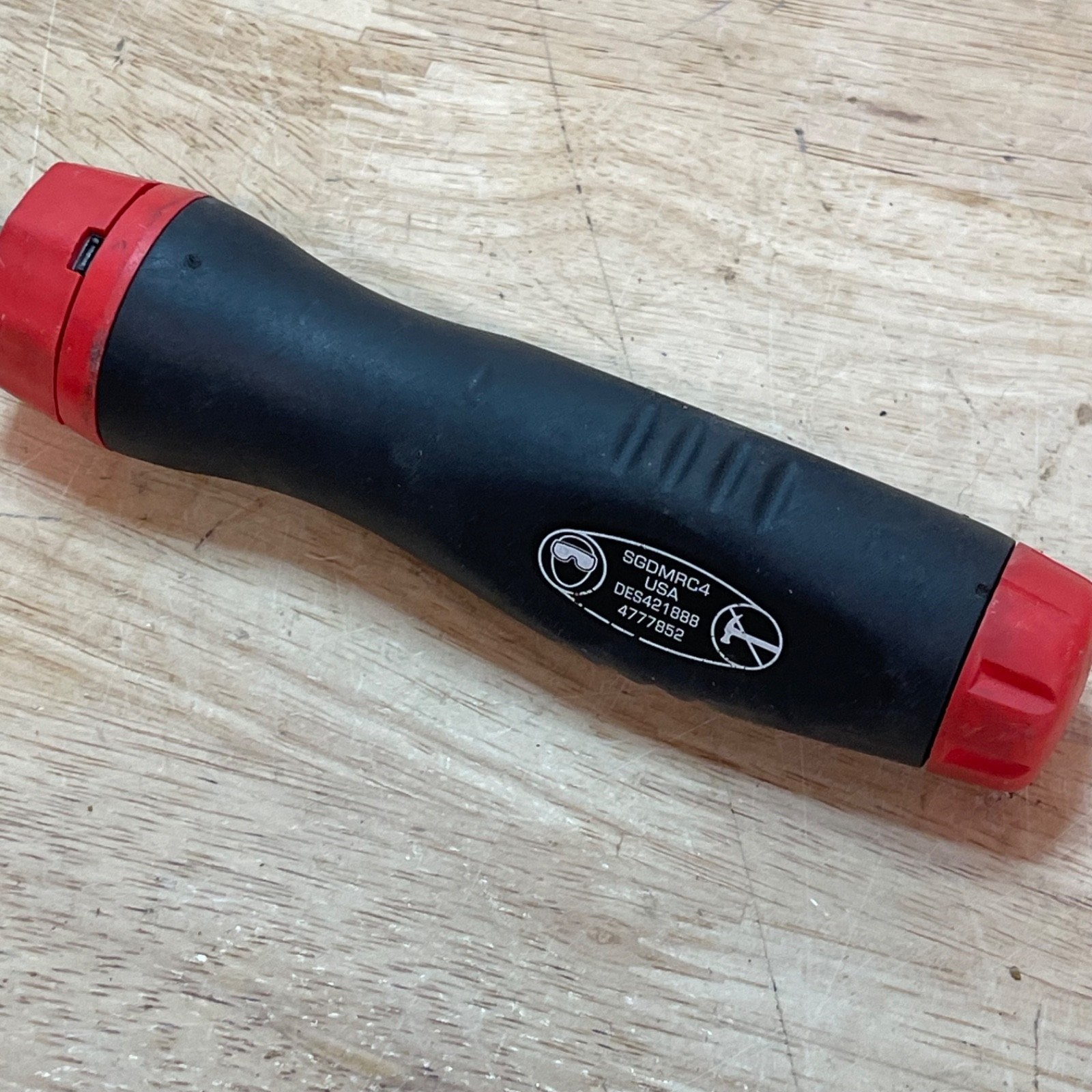 Snap On Tool SGDMRC4 Soft Grip Ratcheting Screwdriver Red & Black USA