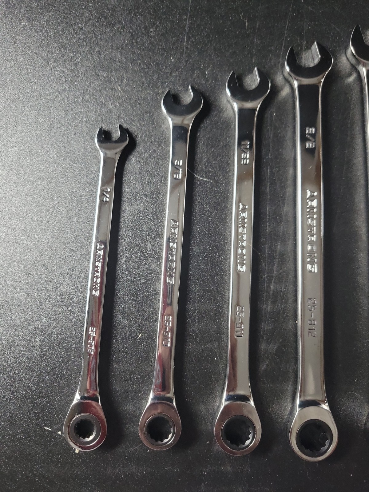 Armstrong Industrial Hand Tools 10 pc SAE, 1/4″- 3/4″, 12 Pt. Wrench Set Kit