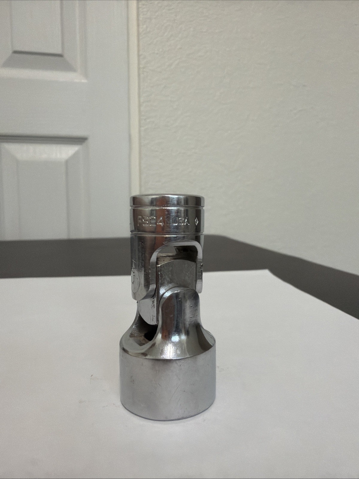 Snap-On FS24 3/8″ Flank Drive 6-Pt Shallow Universal Socket 3/4″ Tool USA Made