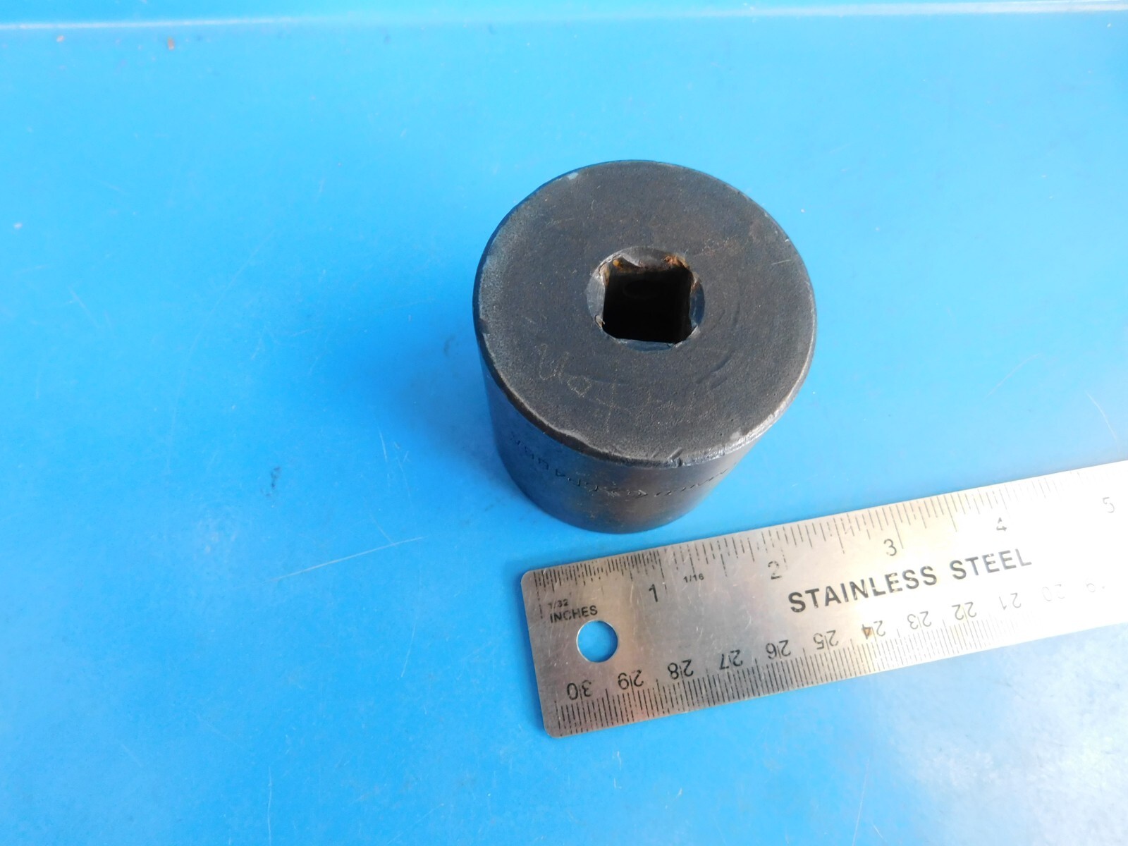 USED, MATCO TOOLS «1-1/2 IN. » SHORT 6 POINT SOCKET » 1/2 IN. DR.» #CP486A