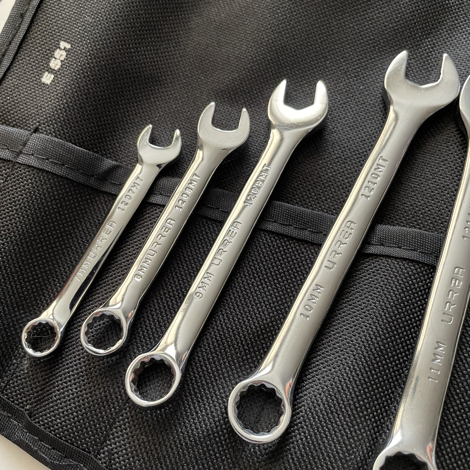 URREA 1200MT9 – 9 Pc. Metric Short Combination 12 Pt. Chrome Wrench Set & Pouch