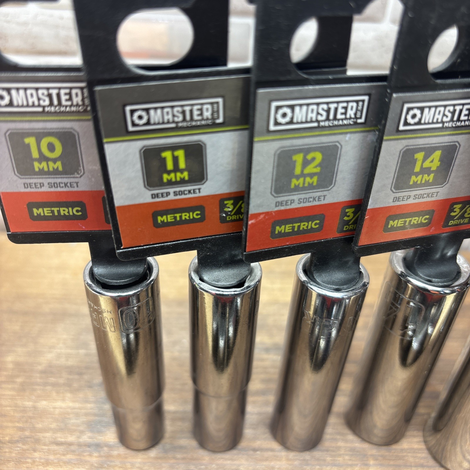 10- Master Mechanic Deep Metric Sockets 10 11 12 14 15 16 17 19 21 22, 3/8 & 1/2