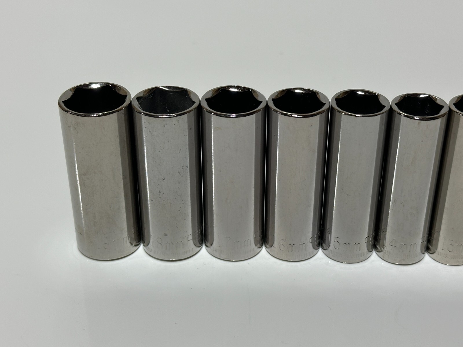NOS Craftsman USA 11pc Metric 9mm-19mm Deep Socket Set – 3/8″ Drive – 6 Point
