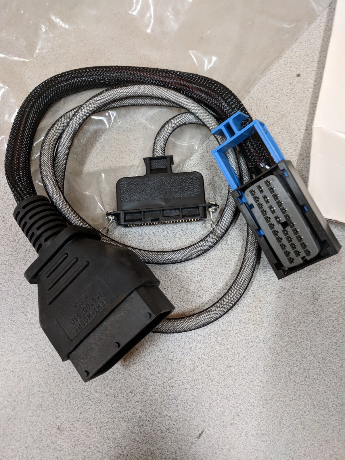 Used Kent Moore Tool J-39700-530 Pin Breakout Box Adapter