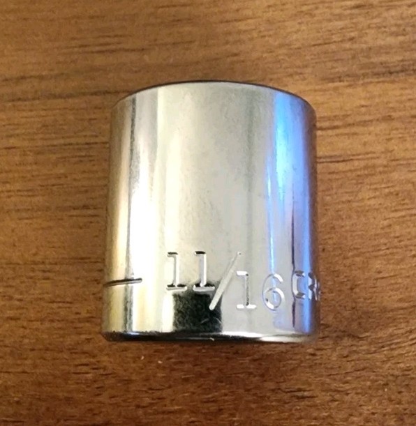 Craftsman 11/16″ Socket 12 Point 3/8” Drive S-AC 44336